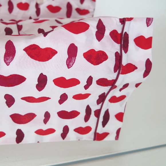 Tory Burch Pajama Top - Lips Pattern, Never Used - Picture 5 of 10